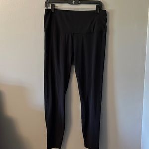 Women’s black leggings